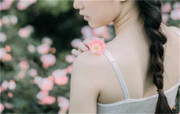 裕华香港胎儿多大能鉴定性别(香港抽血验男女预约)